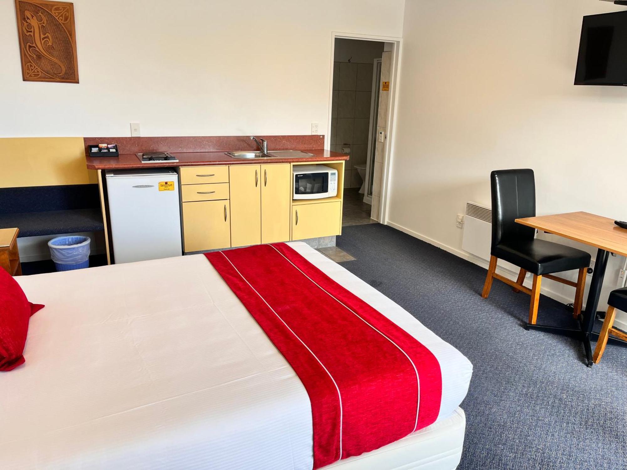 Sundowner Motel Греймут Екстериор снимка